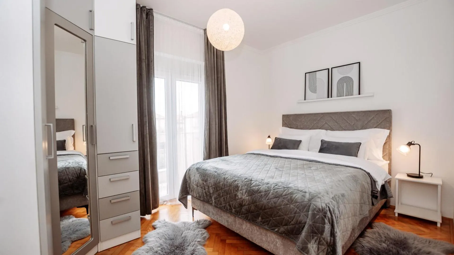 Apartment Lumary Zara